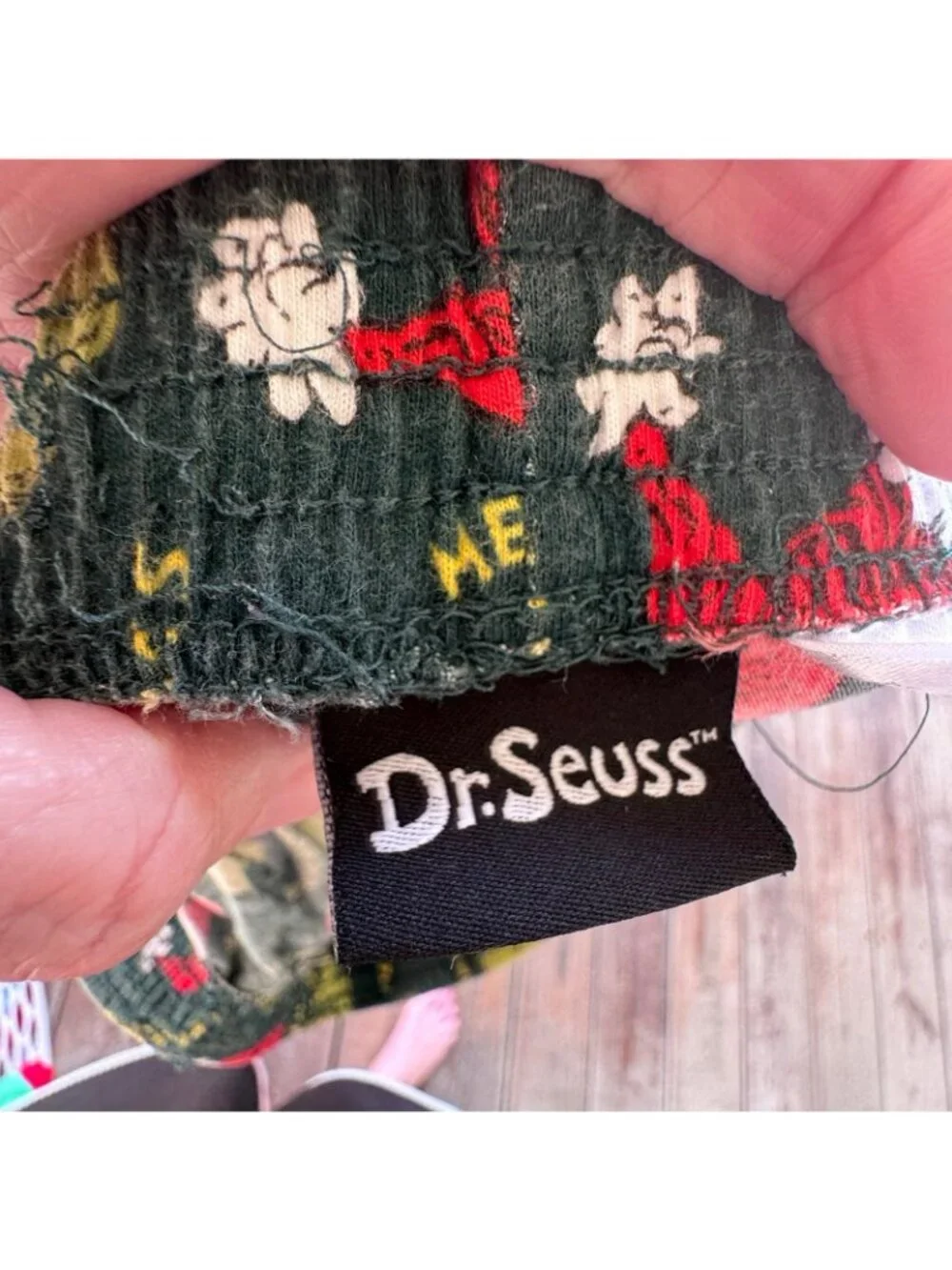 Dr. Seuss The Grinch Men's XL Merry Grinchmas Boxers Green Red Holiday Sleepwear